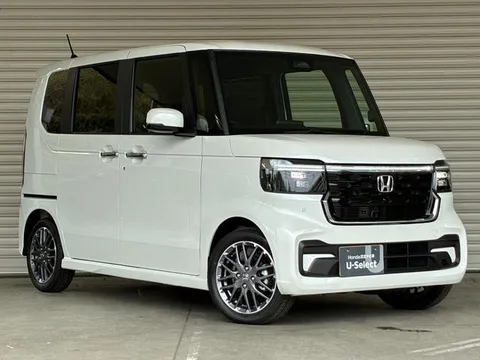 Honda N-BOX Custom