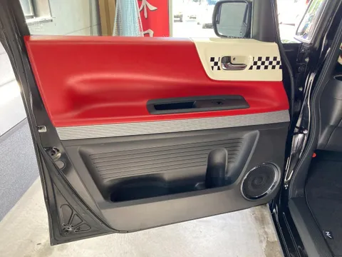 Honda N-BOX Slash