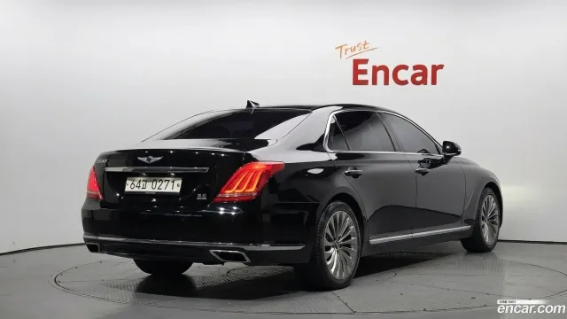 Genesis G90 (EQ900)