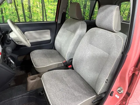 Daihatsu Mira Tocot