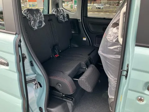 Suzuki Spacia Gear