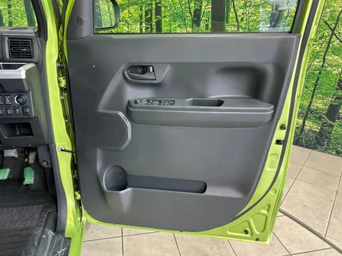 Toyota Pixis Mega