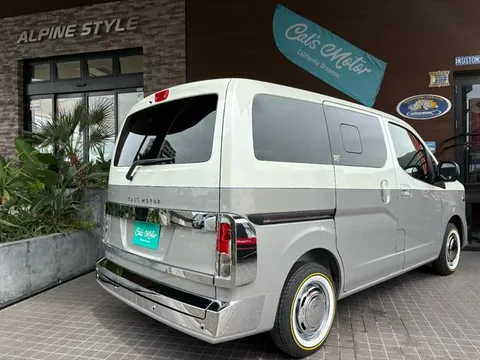 Nissan Vanette