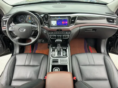 Gac GS8