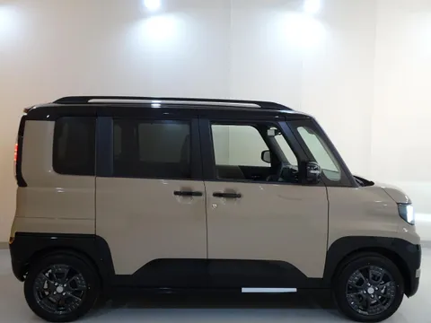 Mitsubishi Delica Mini