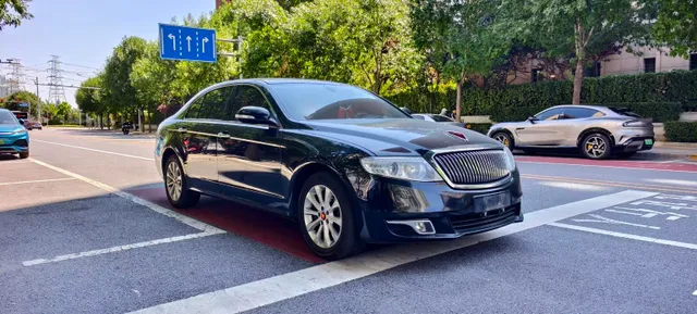 Hongqi H7