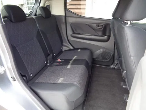 Mitsubishi eK X