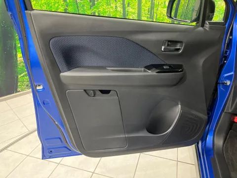Mitsubishi eK X