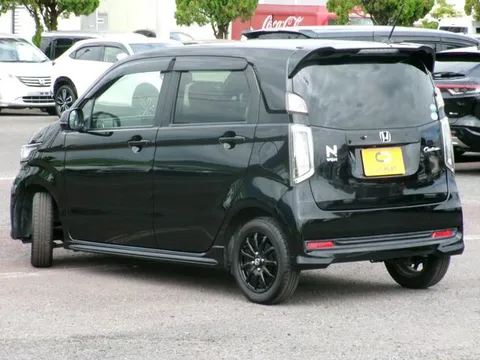 Honda N-WGN Custom