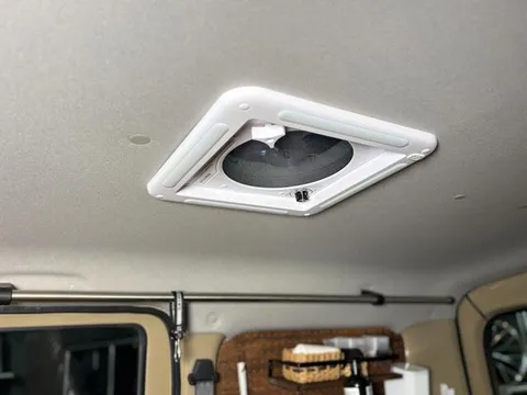 Toyota TownAce Van