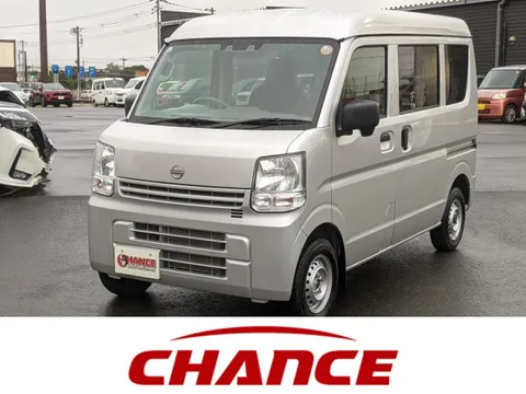 Nissan Clipper Van
