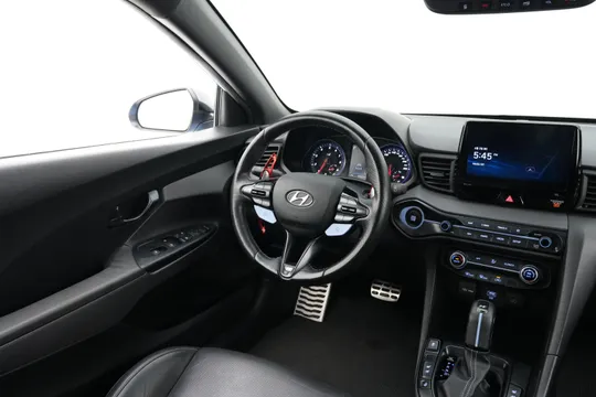 Hyundai Veloster