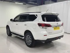 Nissan Terra