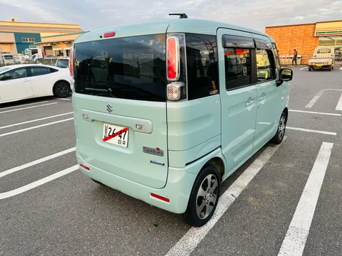 Suzuki Spacia