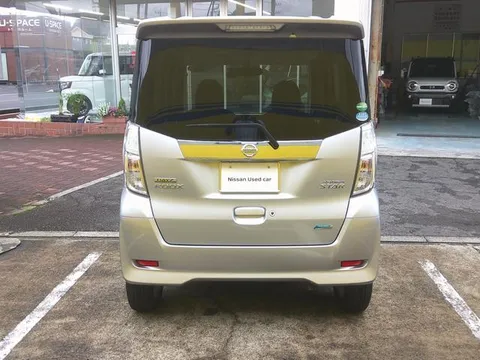 Nissan Dayz Roox