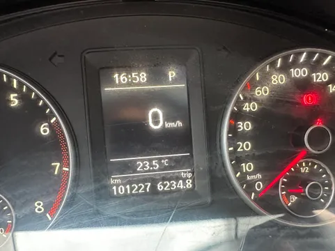 Volkswagen Sagitar