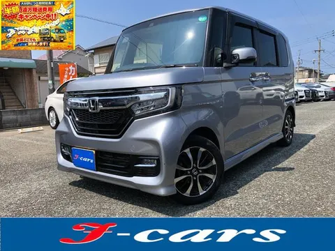 Honda N-BOX Custom