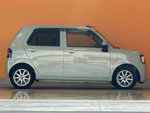 Daihatsu Mira Tocot