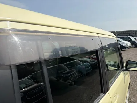 Toyota Pixis Space