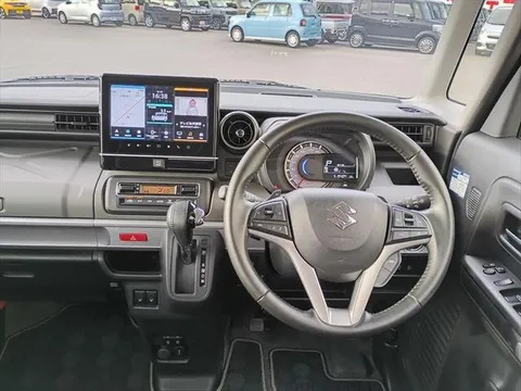 Suzuki Spacia Gear