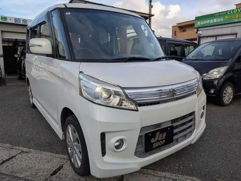 Suzuki Spacia Custom