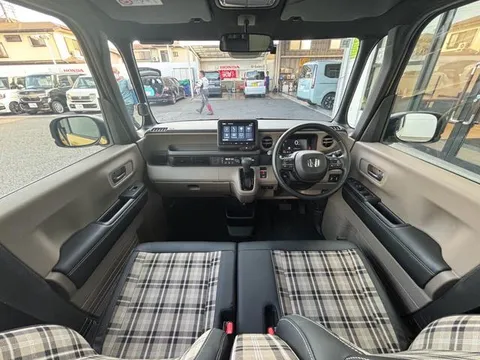 Honda N-BOX Joy