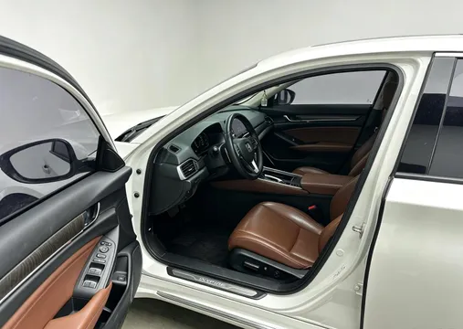 Honda Inspire