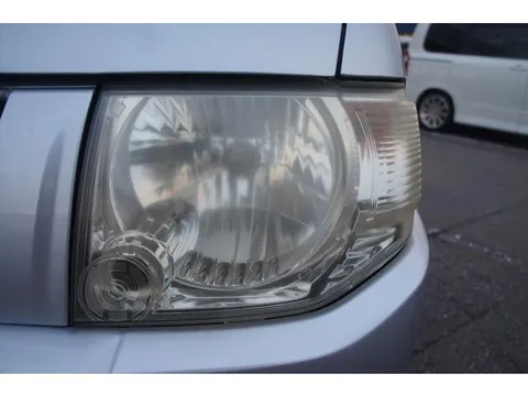 Nissan KIX