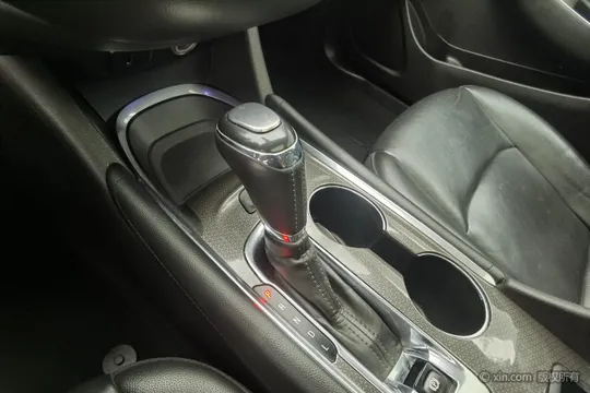 Chevrolet Malibu XL