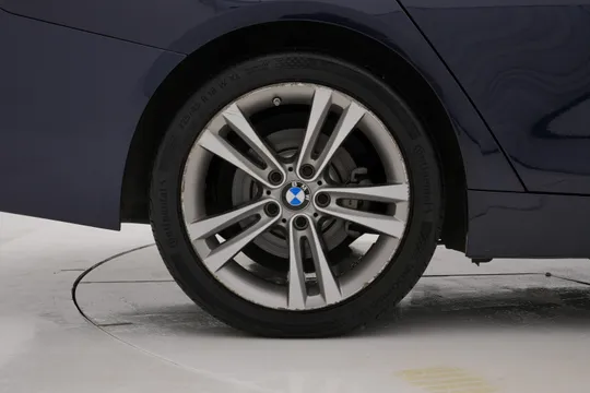 BMW BMW