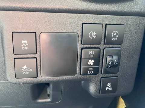 Toyota TownAce Van