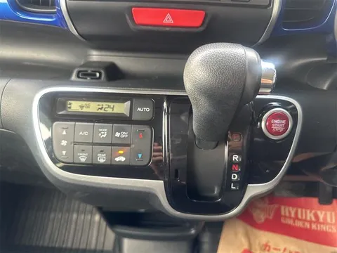 Honda N-BOX Plus