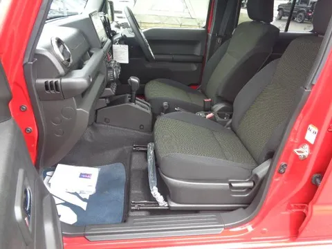 Suzuki Jimny Nomade