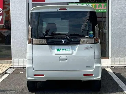 Suzuki Spacia Custom