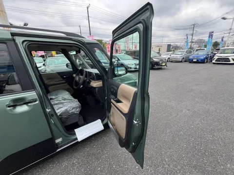 Mitsubishi Delica Mini