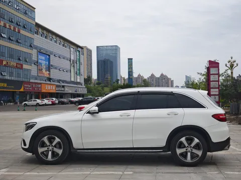 Mercedes-Benz Mercedes-Benz GLC