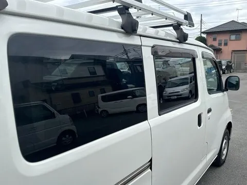 Toyota TownAce Van