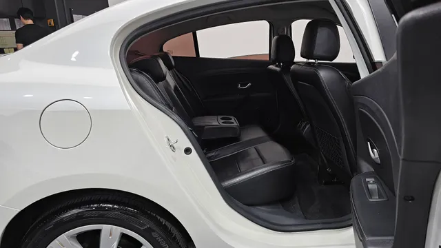 Renault SM3