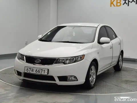 Kia Cerato (Forte)