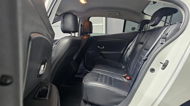 Renault SM3
