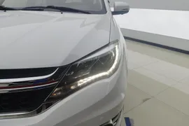 BYD S7