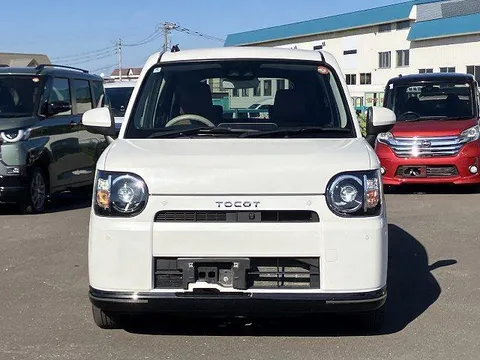 Daihatsu Mira Tocot