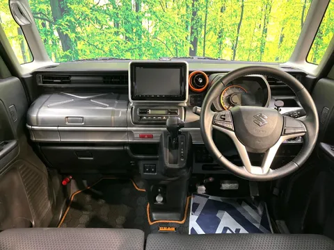 Suzuki Spacia Gear