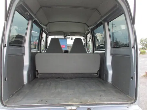 Mitsubishi Minicab Van