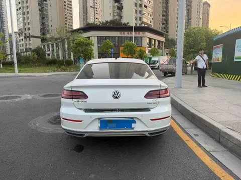 Volkswagen CC