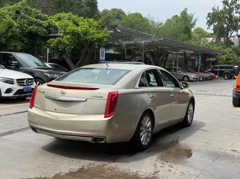 Cadillac XTS