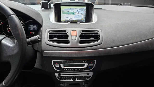 Renault SM3