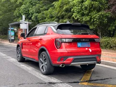 Lynk & Co 01
