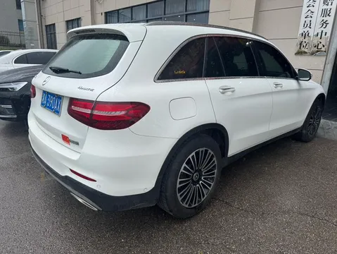 Mercedes-Benz Mercedes-Benz GLC