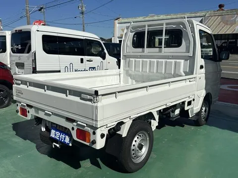 Nissan Clipper Truck